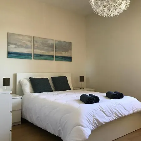 Fort Chambray Apartman *